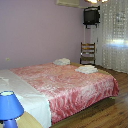 Apartment Julija Krk Town Bagian luar foto