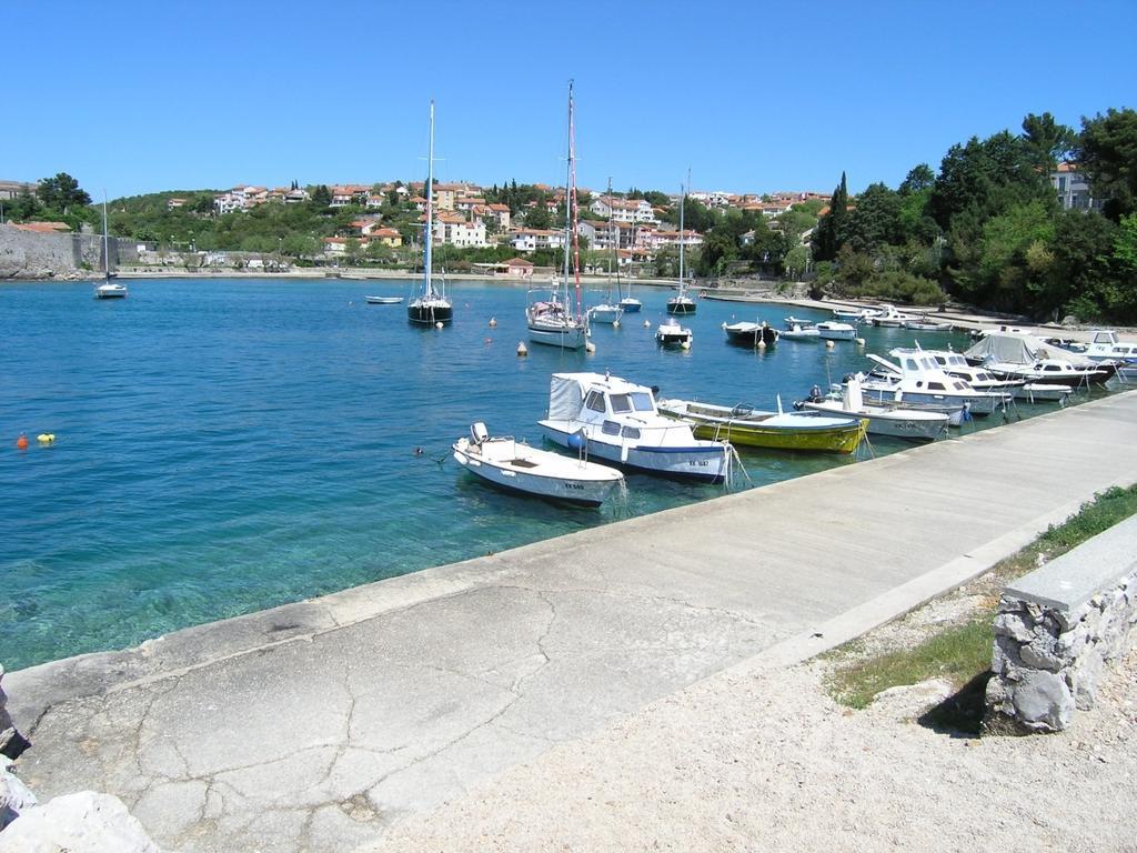 Apartment Julija Krk Town Bagian luar foto
